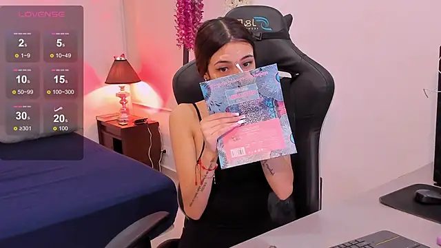 sofiarouge online show from 18, 2, 2025