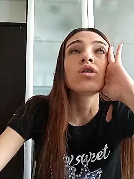 sofiarouge online show from 6, 10, 2025