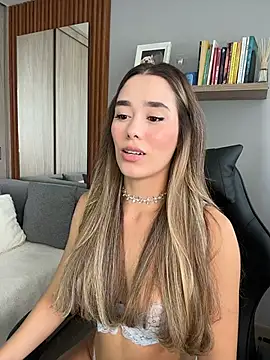 FridaKlein online show from 10, 4, 2026