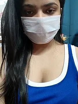 Snapshot of Myloveurvi chatting on 7, 1, 2026 Myloveurvi online show from 7, 1, 2026