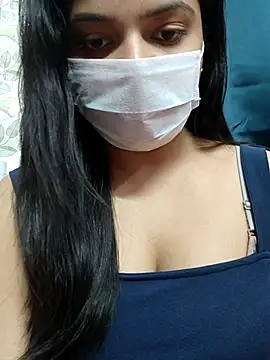 Snapshot of Myloveurvi chatting on 10, 4, 2026 Myloveurvi online show from 10, 4, 2026