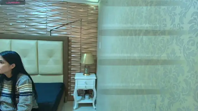 sofiaclauss online show from 14, 11, 2025