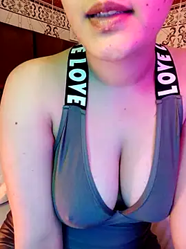 im here- online show from 9, 2, 2025