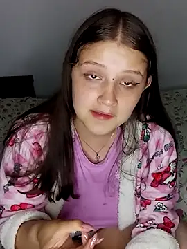 Krysstal tay online show from 3, 3, 2025