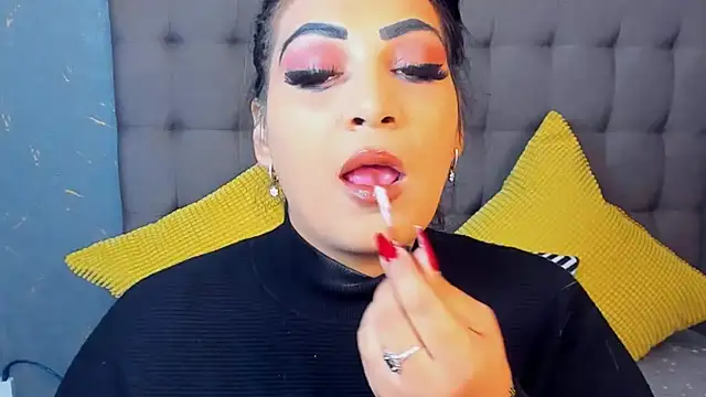 Snapshot of AmyCubes chatting on 15, 11, 2025 AmyCubes online show from 15, 11, 2025