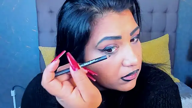 Snapshot of AmyCubes chatting on 21, 11, 2025 AmyCubes online show from 21, 11, 2025