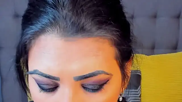 Snapshot of AmyCubes chatting on 18, 12, 2025 AmyCubes online show from 18, 12, 2025