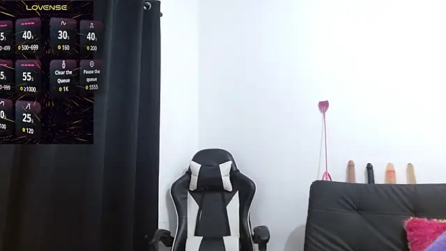 Kiara-Rider online show from 28, 10, 2025