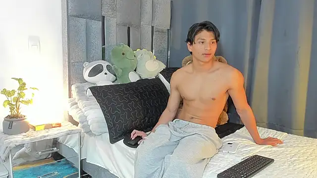 Snapshot of All3ssandr0 chatting on 26, 2, 2026 All3ssandr0 online show from 26, 2, 2026