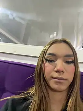 Snapshot of Nikol_Rang__ chatting on 6, 1, 2025 Nikol Rang online show from 6, 1, 2025