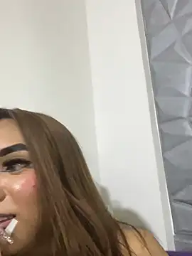Snapshot of Nikol_Rang__ chatting on 28, 2, 2025 Nikol Rang online show from 28, 2, 2025