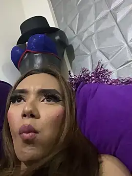 Snapshot of Nikol_Rang__ chatting on 11, 3, 2025 Nikol Rang online show from 11, 3, 2025