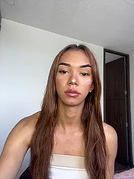 Snapshot of Nikol_Rang__ chatting on 6, 3, 2026 Nikol Rang online show from 6, 3, 2026