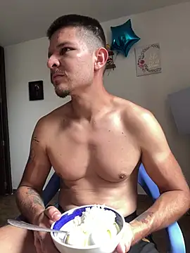 Snapshot of Nikol_Rang__ chatting on 16, 3, 2026 Nikol Rang online show from 16, 3, 2026