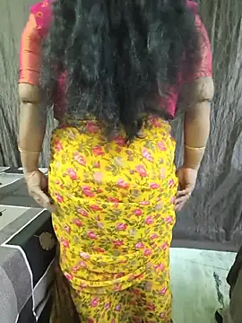 Snapshot of bhuvana555 chatting on 9, 7, 2026 bhuvana555 online show from 9, 7, 2026
