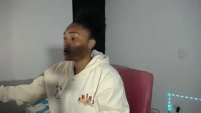 Snapshot of katty_ebonny chatting on 23, 9, 2025 katty ebonny online show from 23, 9, 2025