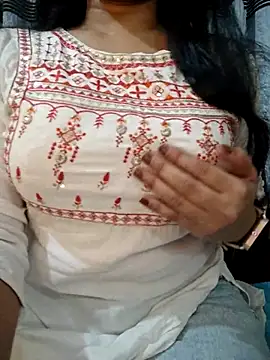 Snapshot of Rina777o chatting on 16, 4, 2026 Rina777o online show from 16, 4, 2026