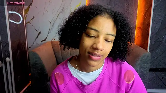 Violeth b online show from 15, 11, 2025