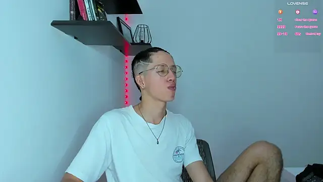 Snapshot of manu_vera chatting on 10, 1, 2025 manu vera online show from 10, 1, 2025