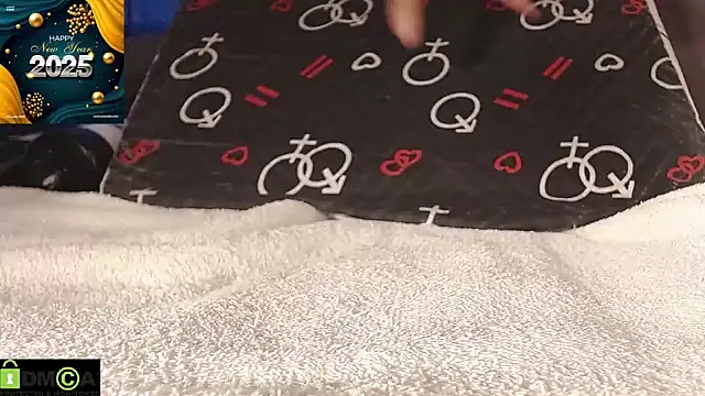 mikellwilliams10 online show from 31, 12, 2024