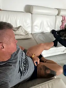 Snapshot of swingr chatting on 7, 1, 2026 swingr online show from 7, 1, 2026