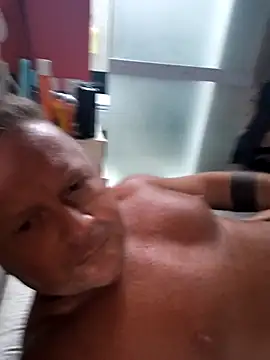 Snapshot of swingr chatting on 19, 1, 2026 swingr online show from 19, 1, 2026