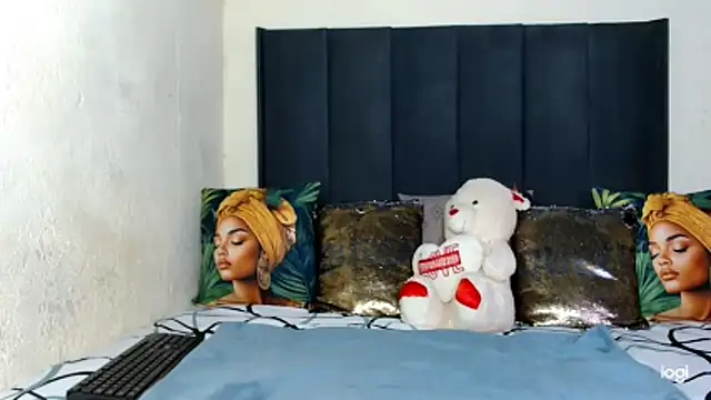 Snapshot of quenliyasa chatting on 1, 4, 2026 quenliyasa online show from 1, 4, 2026