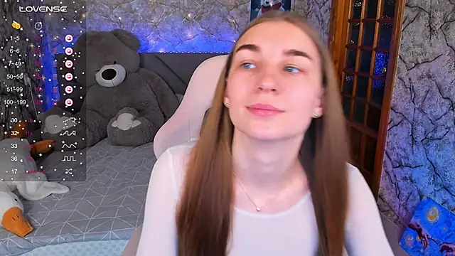  flowersweeet  online show from 4, 11, 2025