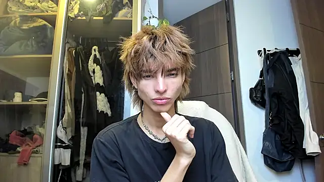 Snapshot of santy-kitty chatting on 14, 2, 2025 santy-kitty online show from 14, 2, 2025