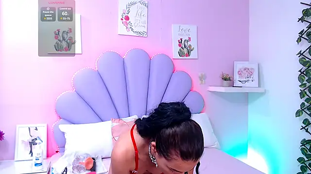 HannaPretthy online show from 7, 1, 2025