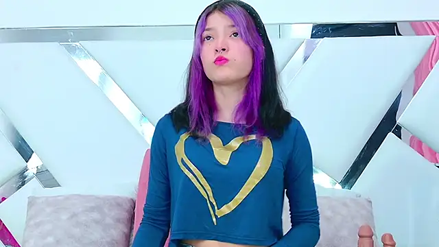 AlliciaKim online show from 26, 1, 2025