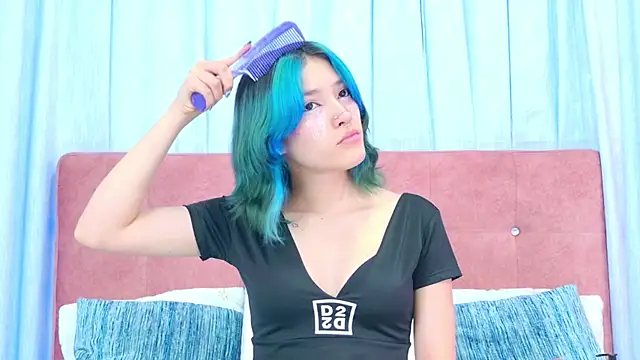 AlliciaKim online show from 30, 10, 2025