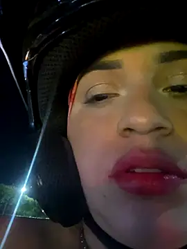 Snapshot of perlita05 chatting on 14, 12, 2025 perlita05 online show from 14, 12, 2025