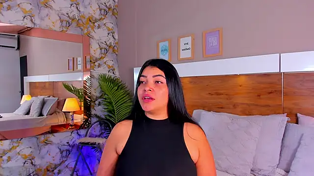 EmaBakker online show from 22, 10, 2025