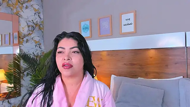 Snapshot of EmaBakker chatting on 22, 2, 2026 EmaBakker online show from 22, 2, 2026