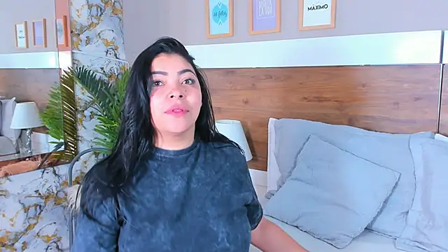 Snapshot of EmaBakker chatting on 24, 2, 2026 EmaBakker online show from 24, 2, 2026