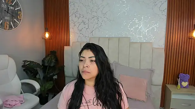 Snapshot of EmaBakker chatting on 13, 3, 2026 EmaBakker online show from 13, 3, 2026