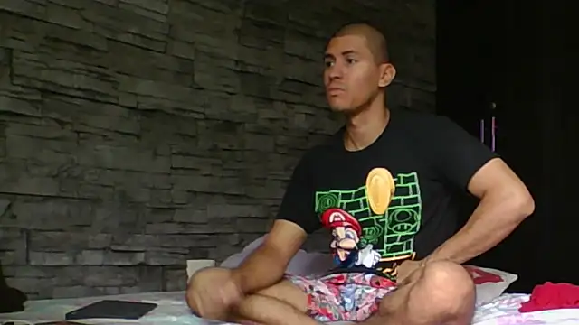 Sexylatin64 online show from 15, 2, 2026