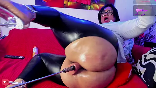 Venus R0se online show from 15, 3, 2025