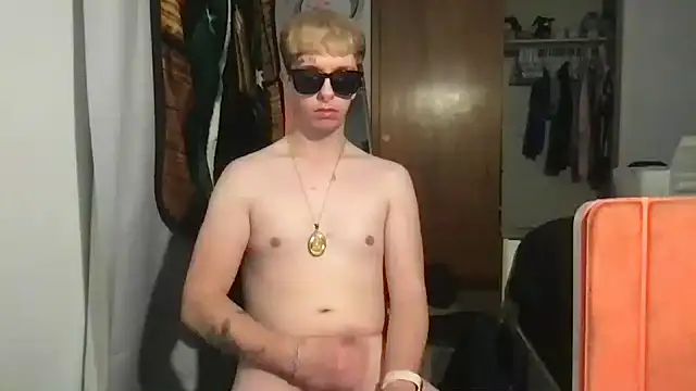 Snapshot of twentywithafelonyy chatting on 22, 12, 2024 twentywithafelonyy online show from 22, 12, 2024