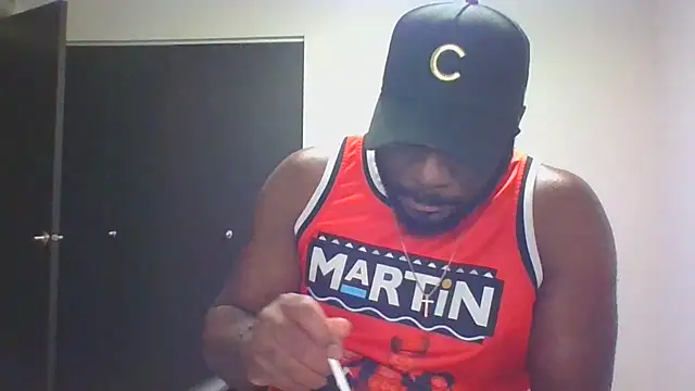 Snapshot of Stayinalive1992 chatting on 10, 3, 2026 Stayinalive1992 online show from 10, 3, 2026