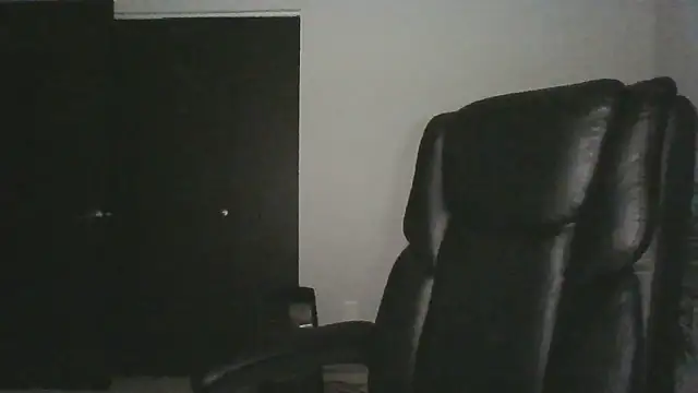 Snapshot of Stayinalive1992 chatting on 26, 3, 2026 Stayinalive1992 online show from 26, 3, 2026