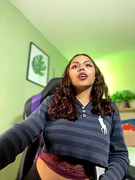 Liittleluaa  online show from 16, 10, 2025