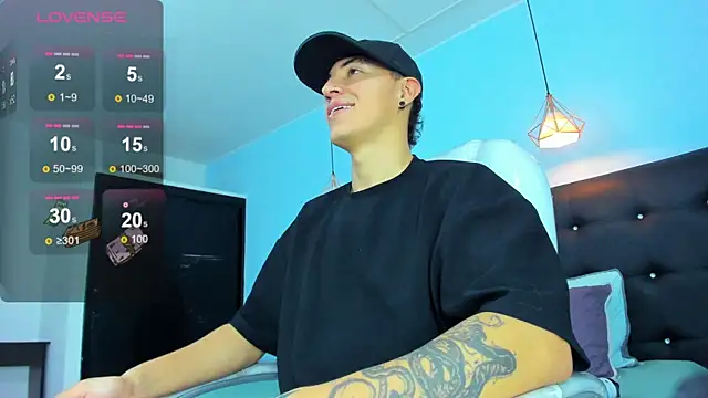 Snapshot of Lobo_17_ chatting on 13, 1, 2026 Lobo 17 online show from 13, 1, 2026