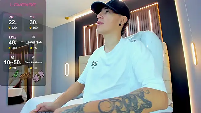 Snapshot of Lobo_17_ chatting on 10, 2, 2026 Lobo 17 online show from 10, 2, 2026