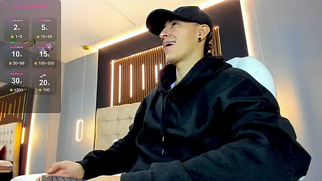 Snapshot of Lobo_17_ chatting on 10, 3, 2026 Lobo 17 online show from 10, 3, 2026