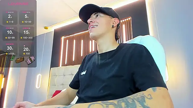 Snapshot of Lobo_17_ chatting on 15, 3, 2026 Lobo 17 online show from 15, 3, 2026