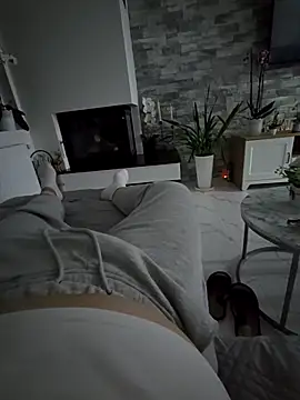 Snapshot of KarlosCarutox chatting on 11, 9, 2025 KarlosCarutox online show from 11, 9, 2025