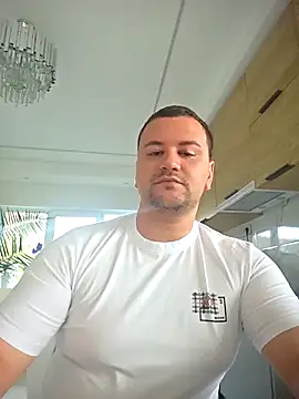 Snapshot of KarlosCarutox chatting on 26, 10, 2025 KarlosCarutox online show from 26, 10, 2025