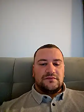 Snapshot of KarlosCarutox chatting on 16, 11, 2025 KarlosCarutox online show from 16, 11, 2025